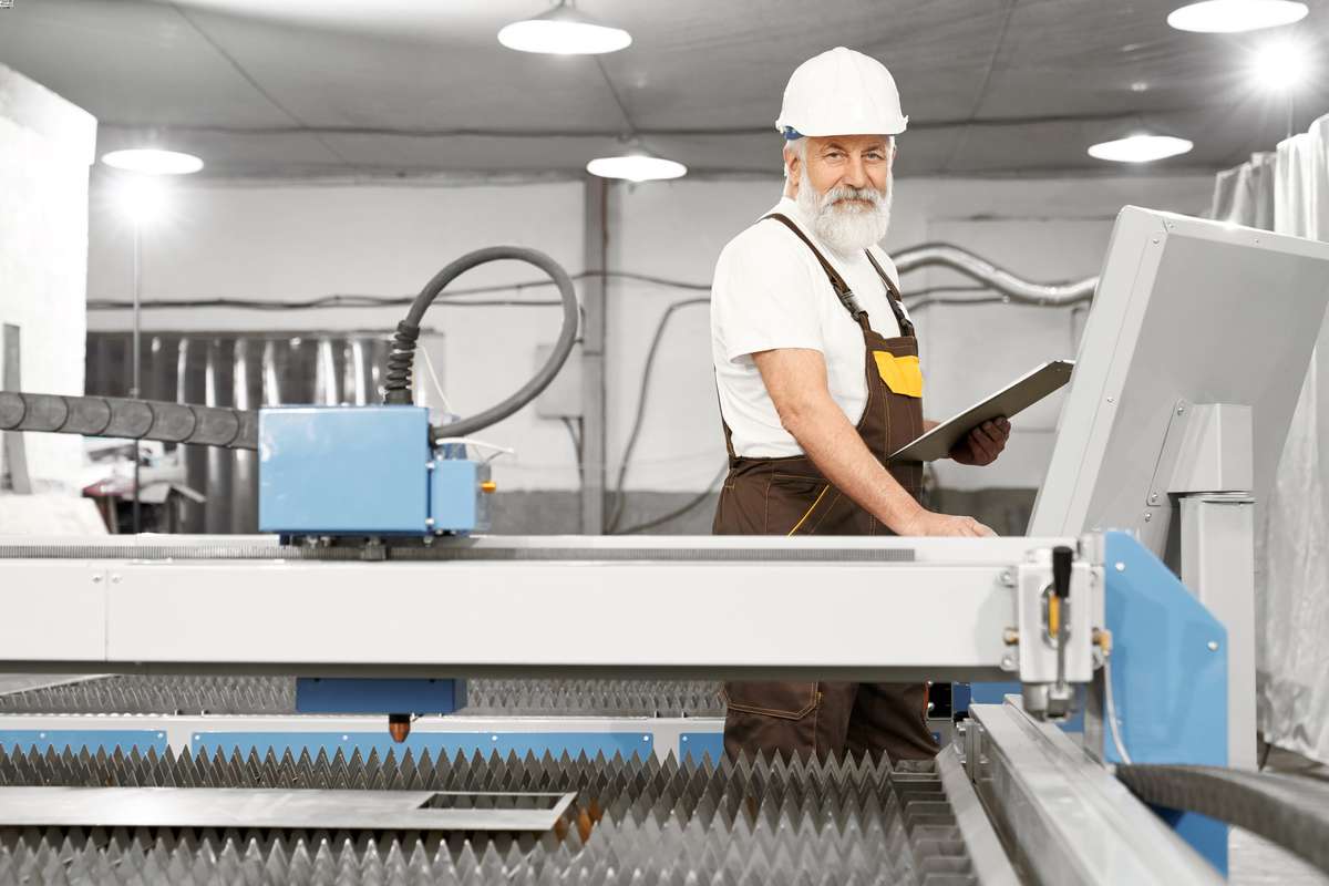 System ERP dla produkcji - bardziej efektywne planowanie produkcji system erp Jakie cechy ma dobry program do zarządzania produkcją ERP?