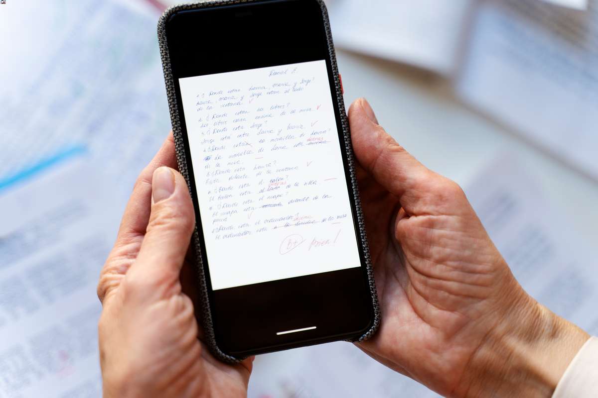 Co to jest Google Lens - obiektyw Google? google lens Kopiuj i tłumacz tekst dzięki funkcji translate