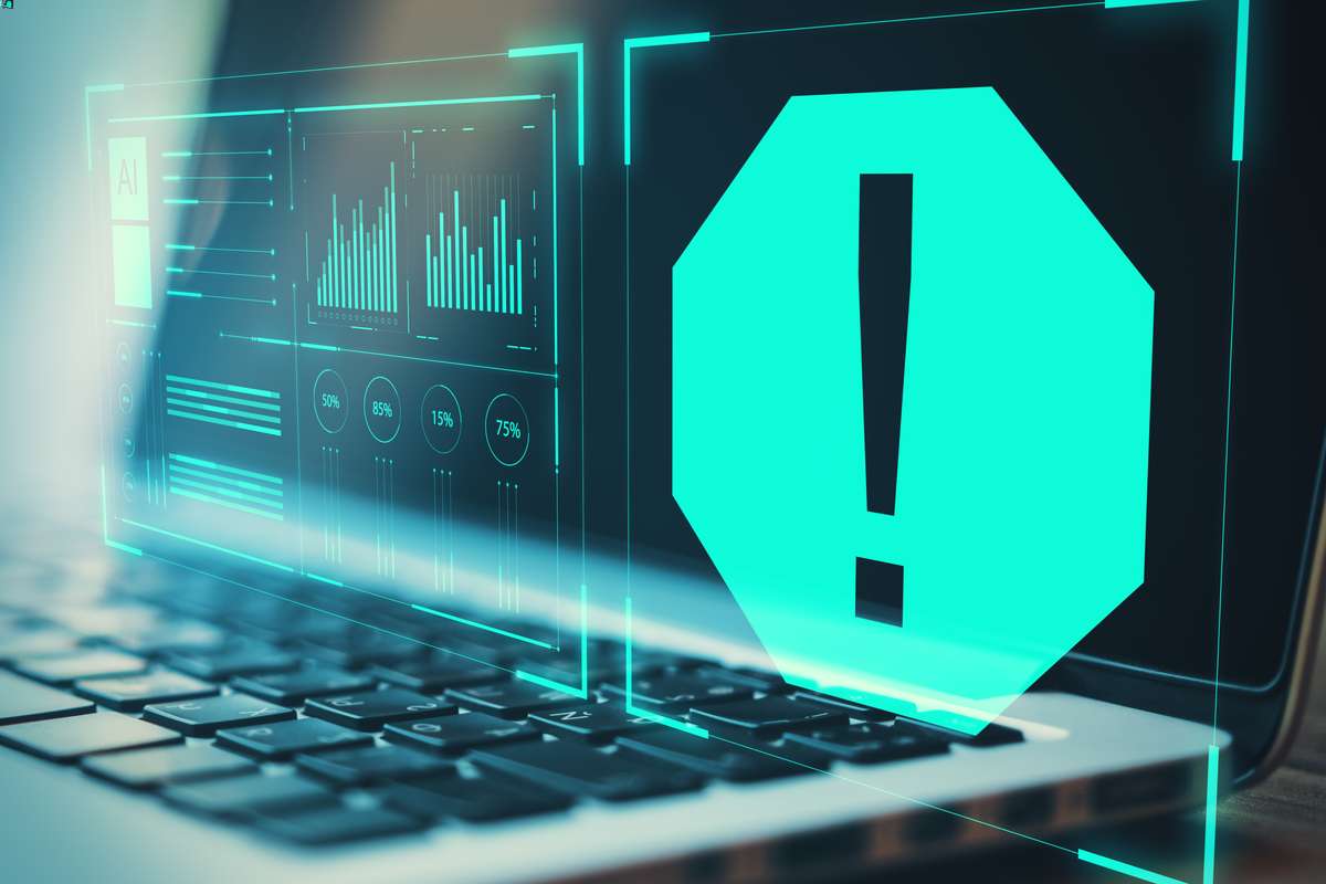Praca zdalna – jak zadbać o cyberbezpieczeństwo? praca zdalna Zapobiegnij wyciekowi danych w pracy zdalnej