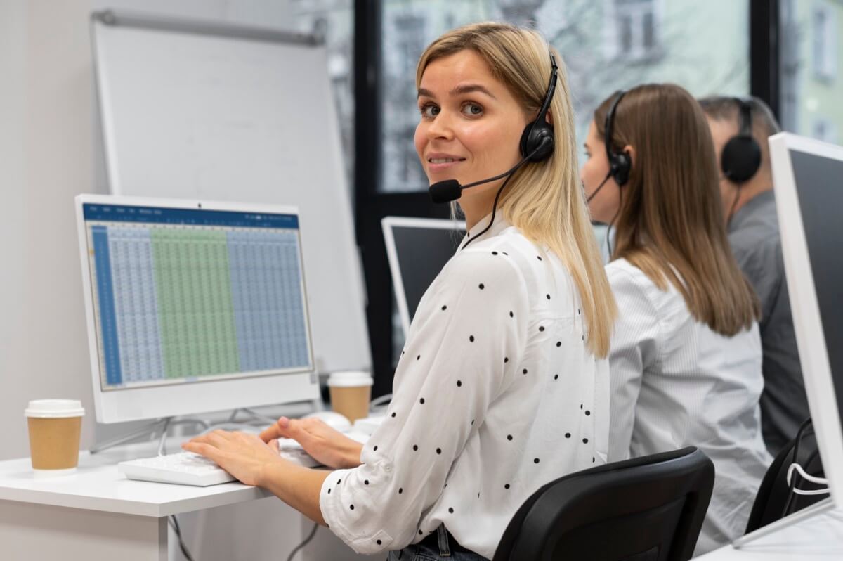 Jakie funkcje systemu CRM ułatwią zarządzanie klientami w firmie?