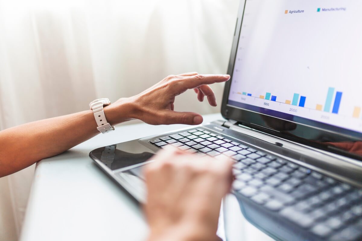 System CRM Creatio a inne programy - porównanie system crm creatio Korzyści z wprowadzenia systemu CRM w firmie - integracja marketingu, sprzedaży i kontaktu z klientem